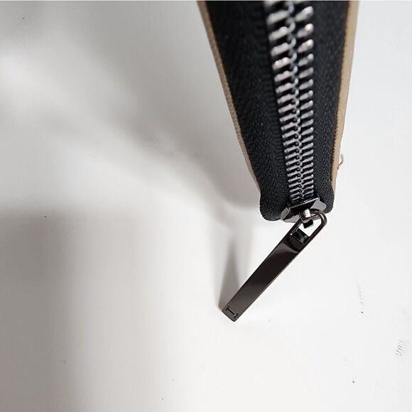 H by Halston - Picture 6 of 7